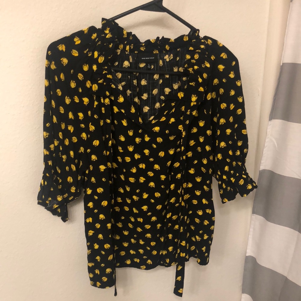 Who What Wear Blouse Size Small